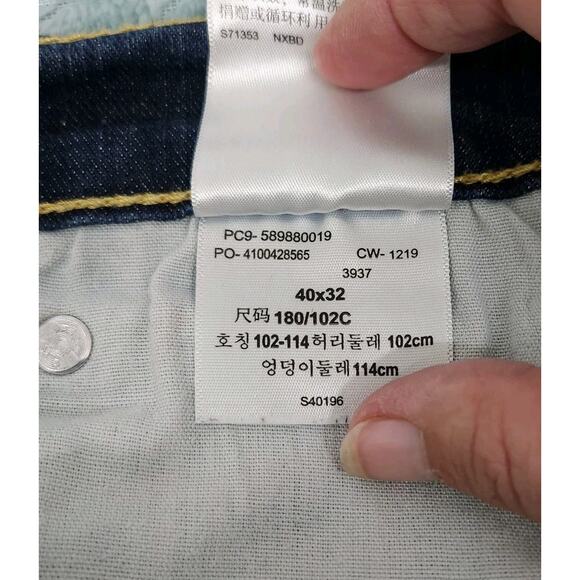 Signature Levi's Strauss S51 Straight Fit Blue Jeans 40 × 32 - Picture 7 of 7